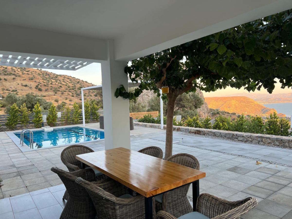 Evgoro Luxury Suites Agia Galini Екстериор снимка